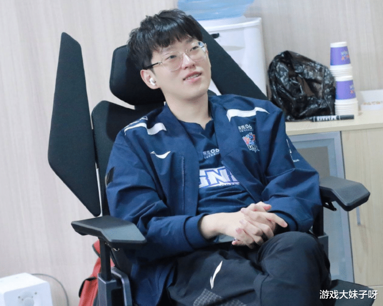 Scout意外战胜TL，刷新纪录引爆全场！的简单介绍