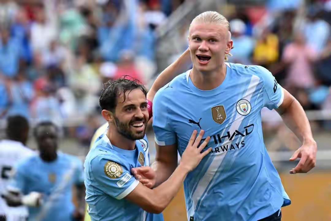 包含风云突变!曼联国际比赛日扳平良机,NBA常规赛版图或变,质疑声仍在,身体对抗强度拉满的词条 包含风云突变!曼联国际比赛日扳平良机,NBA常规赛版图或变,质疑声仍在,身体对抗强度拉满的词条